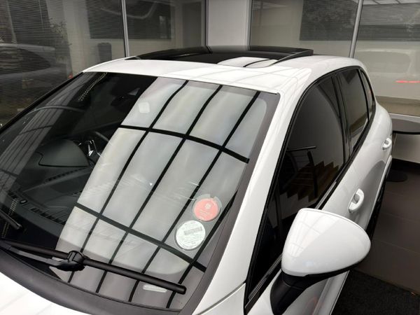 2018-Porsche-Cayenne-GTS-Auto image:5