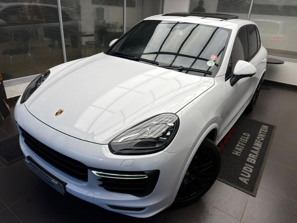 2018-Porsche-Cayenne-GTS-Auto image:8