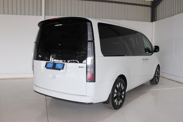 2026-Hyundai-Staria-22d-Luxury-Auto image:5