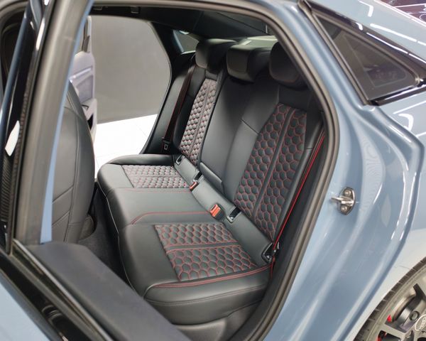 2024-Audi-RS3-Sedan-quattro image:11
