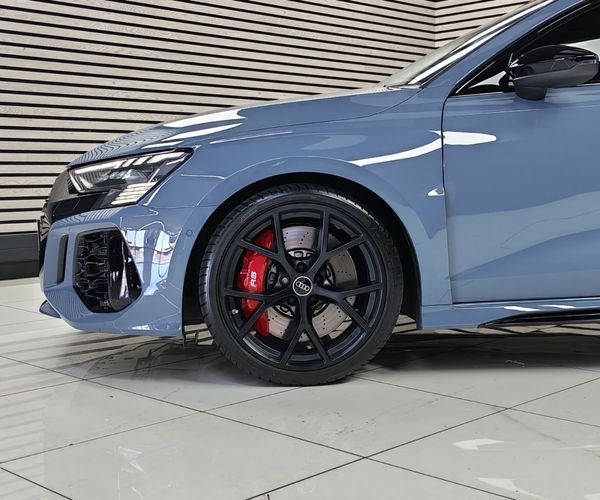 2024-Audi-RS3-Sedan-quattro image:3