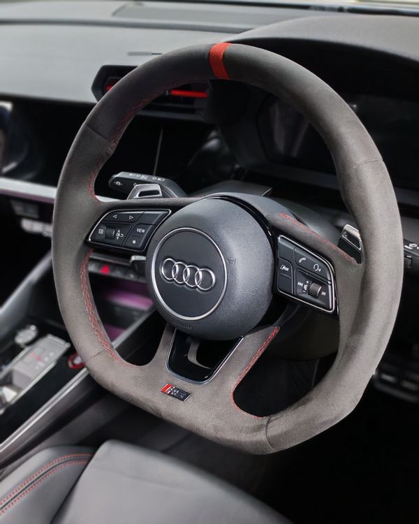 2024-Audi-RS3-Sedan-quattro image:7
