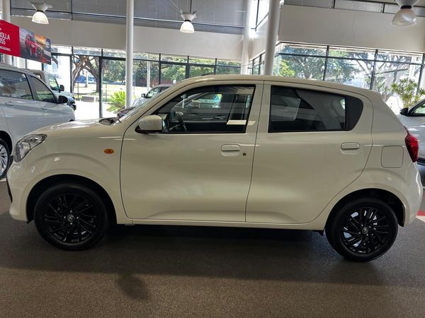 2026-Toyota-Vitz-10-XR-AMT image:3