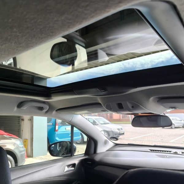 2019-Opel-Crossland-X-12T-Enjoy-Auto image:14