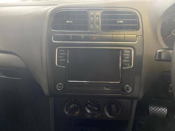 2024-Volkswagen-Polo-Vivo-16-Life image:17
