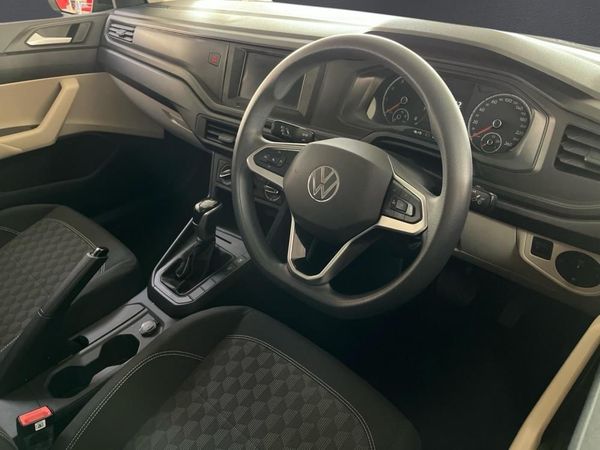 2024-Volkswagen-Polo-16-Classic-Auto image:8