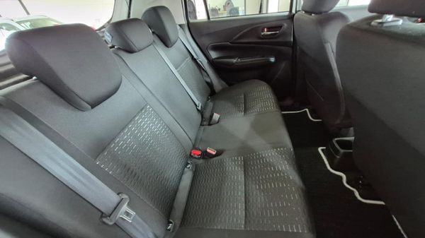 2025-Suzuki-Swift-12-GLX image:11