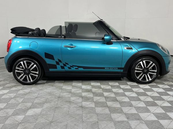 2021-MINI-Convertible-Cooper-Auto image:15