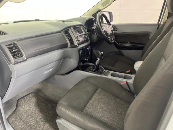 2016-Ford-Ranger-22-TDCi-XL-4x4-Double-Cab image:8