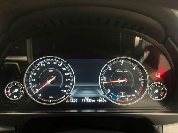 2017-BMW-X5-xDrive30d-M-Sport-Auto image:10