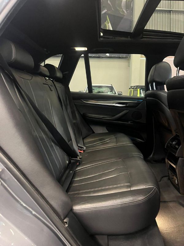 2017-BMW-X5-xDrive30d-M-Sport-Auto image:11