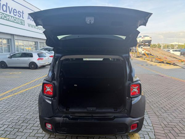 2022-Jeep-Renegade-14-TJet-Limited-Auto image:12