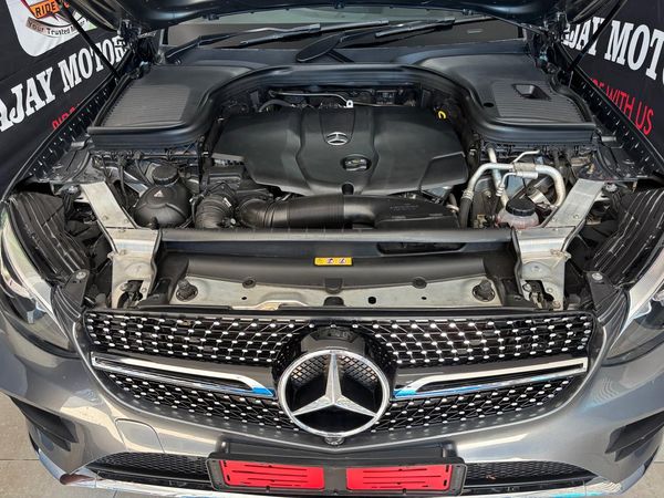 2016-Mercedes-Benz-GLC-250d-AMG image:13