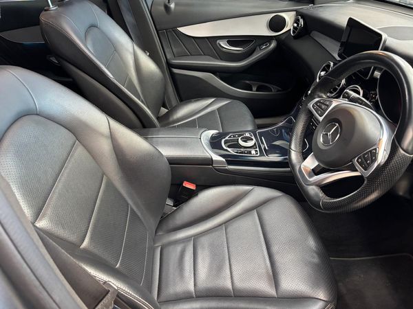 2016-Mercedes-Benz-GLC-250d-AMG image:7