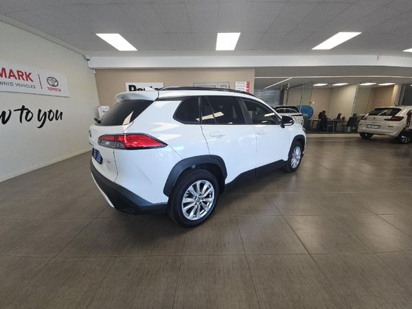 2023-Toyota-Corolla-Cross-18-XS image:2