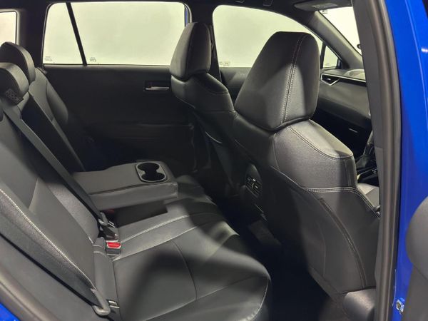 2023-Toyota-Corolla-Cross-18-XR image:11