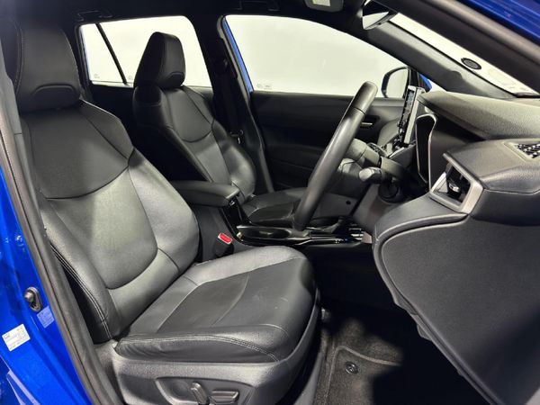 2023-Toyota-Corolla-Cross-18-XR image:17