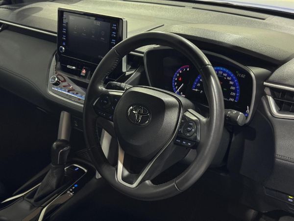 2023-Toyota-Corolla-Cross-18-XR image:19