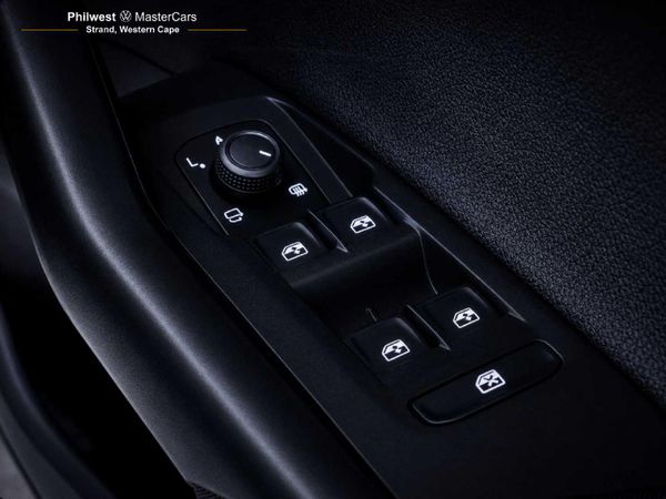 2026-Volkswagen-Polo-10-TSI-Life-Auto-DSG image:28