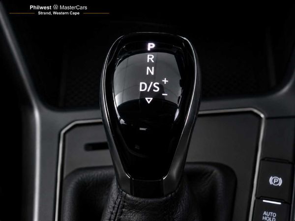 2026-Volkswagen-Polo-10-TSI-Life-Auto-DSG image:8