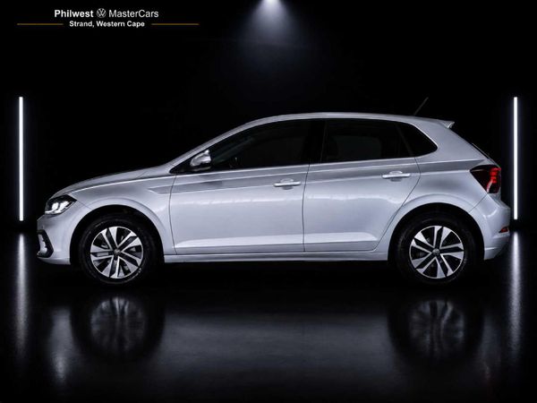 2025-Volkswagen-Polo-10-TSI-Life image:1