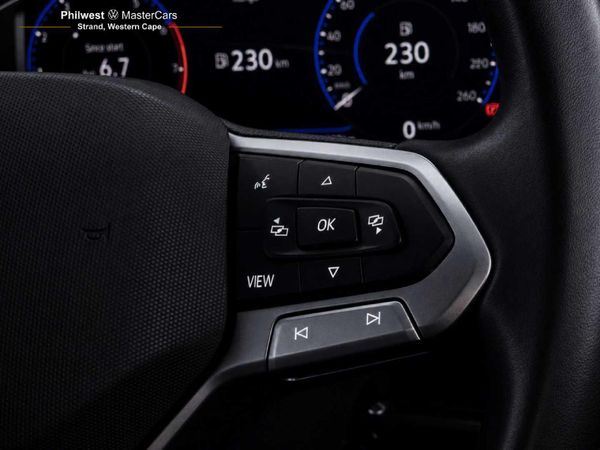 2025-Volkswagen-Polo-10-TSI-Life image:31