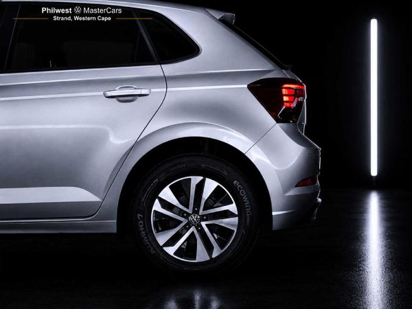 2025-Volkswagen-Polo-10-TSI-Life image:32