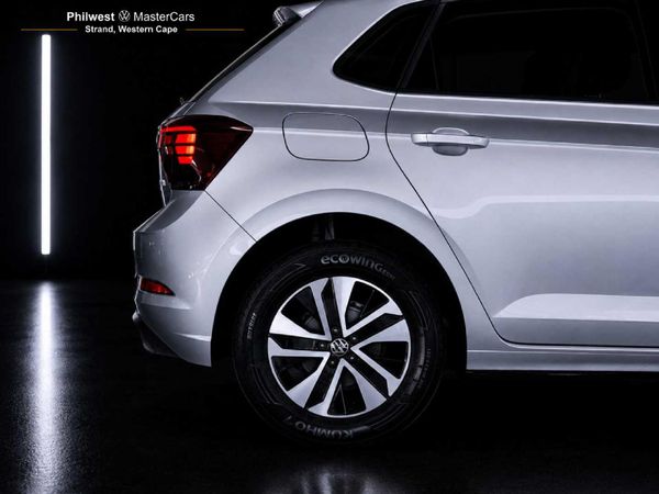 2025-Volkswagen-Polo-10-TSI-Life image:35