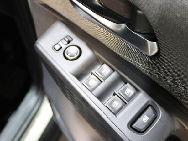 2026-Nissan-Magnite-10T-Acenta-Auto image:6