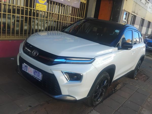 2025-Toyota-Urban-Cruiser-15-XR-Auto image:1