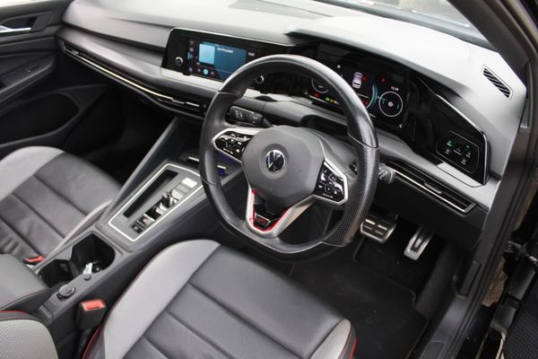 2022-Volkswagen-Golf-8-GTI-20-TSI-Auto image:12