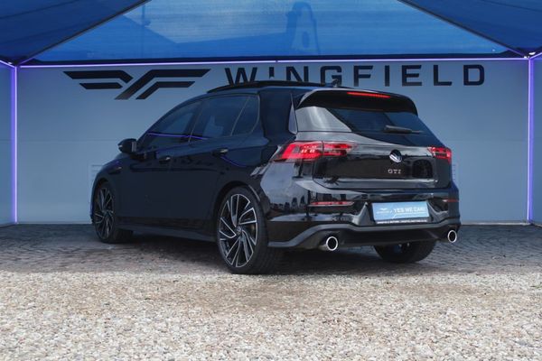 2022-Volkswagen-Golf-8-GTI-20-TSI-Auto image:3