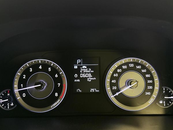 2025-Hyundai-Creta-15-Premium-Auto image:2
