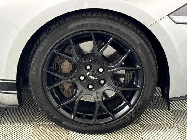 2021-Ford-Mustang-23-Auto image:2