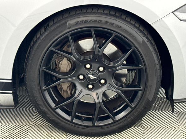 2021-Ford-Mustang-23-Auto image:3