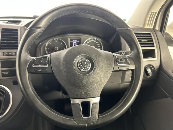 2014-Volkswagen-Caravelle-T5-20-BiTDI-Auto-4Motion image:12
