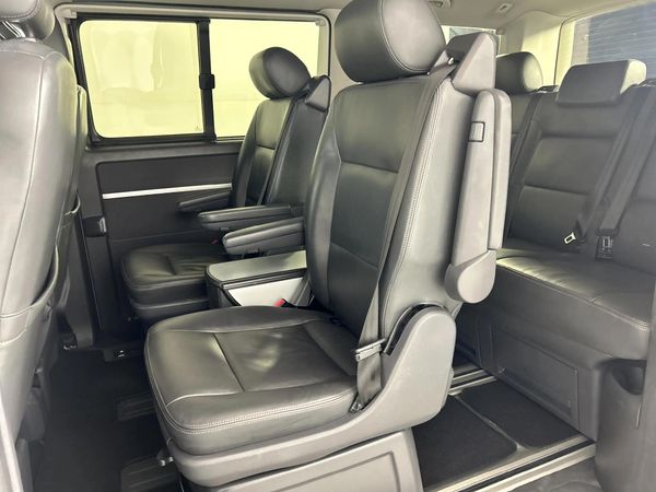 2014-Volkswagen-Caravelle-T5-20-BiTDI-Auto-4Motion image:3