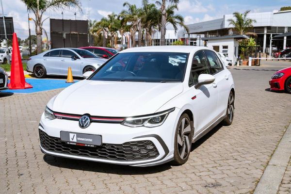 2023-Volkswagen-Golf-8-GTI-20-TSI-Auto image:1