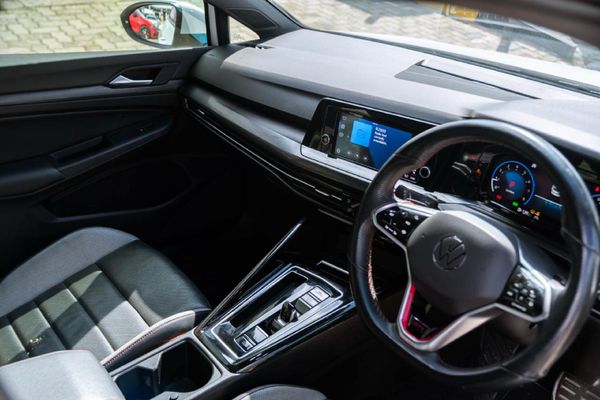 2023-Volkswagen-Golf-8-GTI-20-TSI-Auto image:8