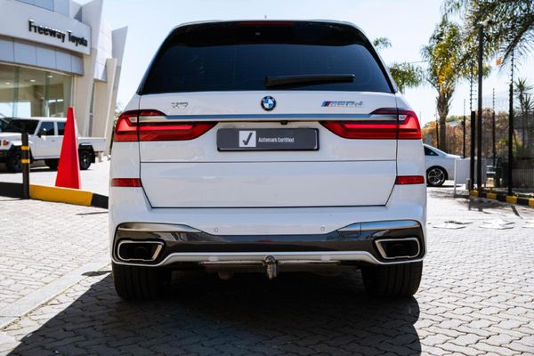 2020-BMW-X7-M50d image:5