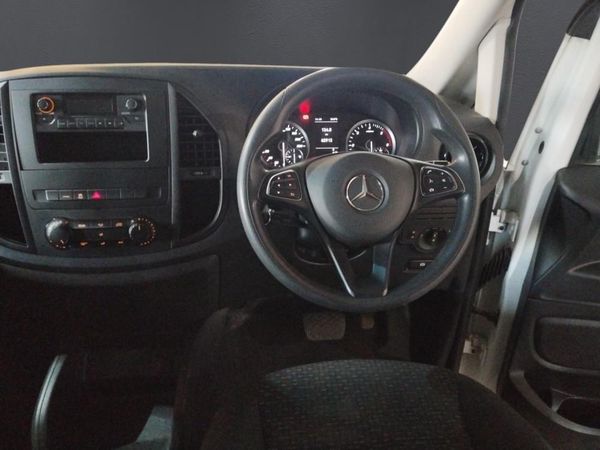 2023-Mercedes-Benz-Vito-116-20-CDI-Tourer-Pro-Auto image:10