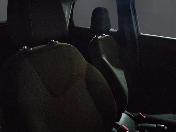 2022-Opel-Crossland-12 image:9