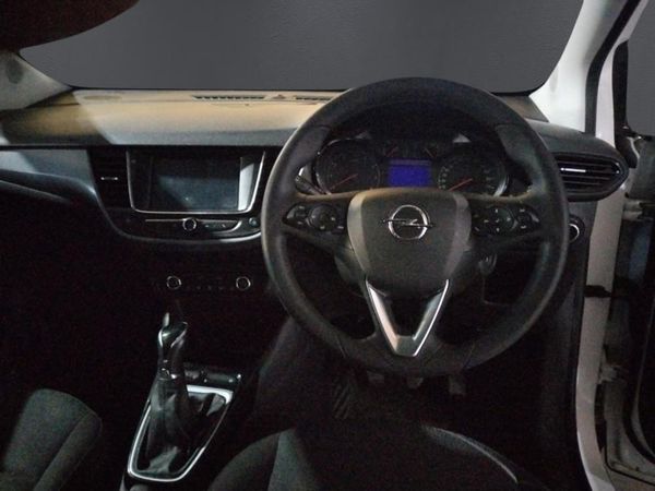 2022-Opel-Crossland-12 image:10