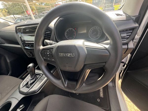 2025-Isuzu-D-Max-19-DDI-HR-L-Auto-Double-Cab image:10