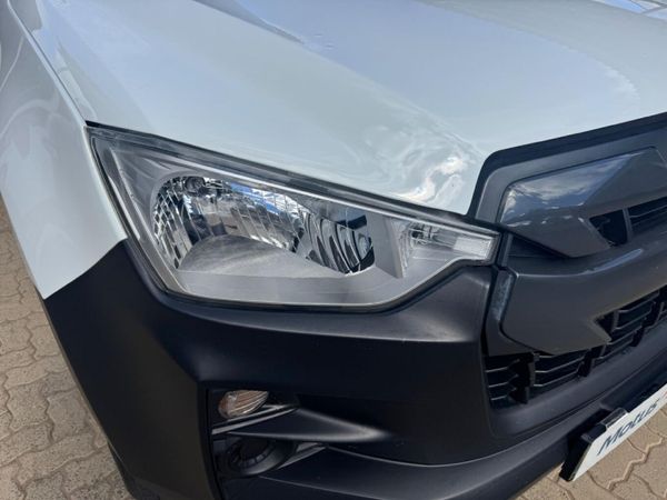 2025-Isuzu-D-Max-19-DDI-HR-L-Auto-Double-Cab image:15