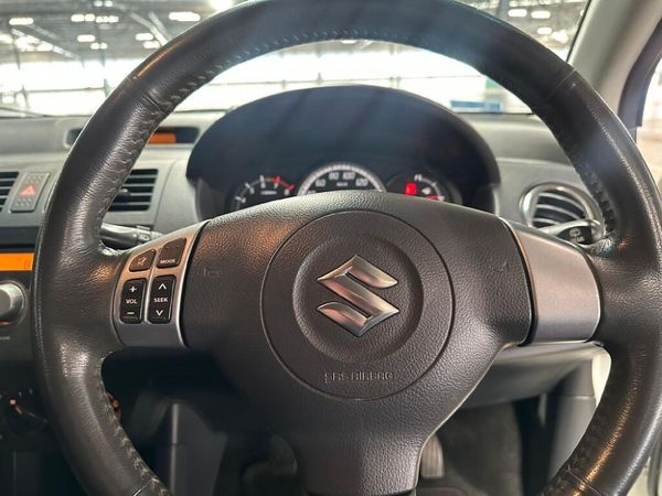 2011-Suzuki-Swift-15-GLS image:13