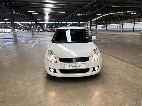 2011-Suzuki-Swift-15-GLS image:1
