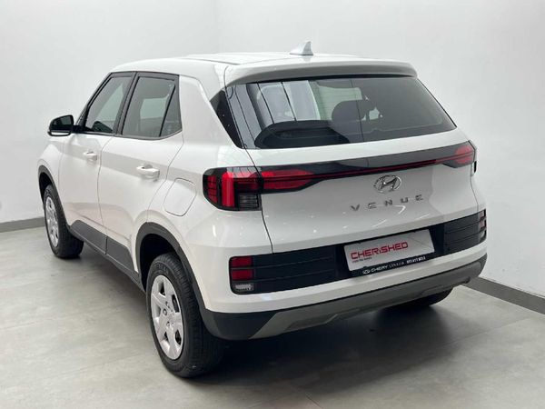 2023-Hyundai-Venue-12-Motion image:3