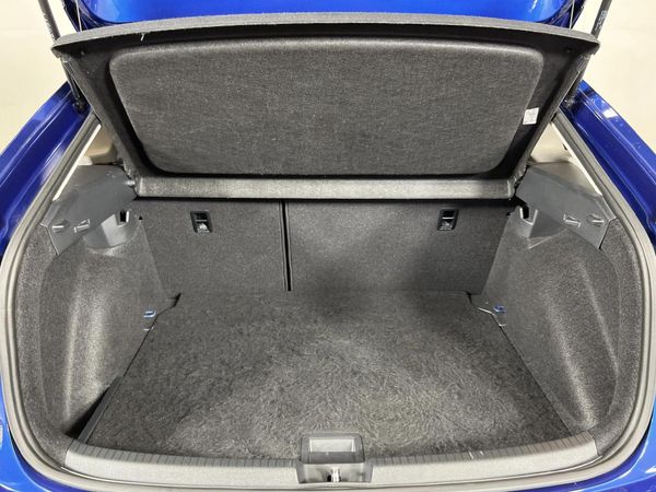 2025-Volkswagen-Taigo-10-TSI-Life-Auto image:13
