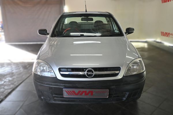 2010-Opel-Corsa-Utility-14 image:1
